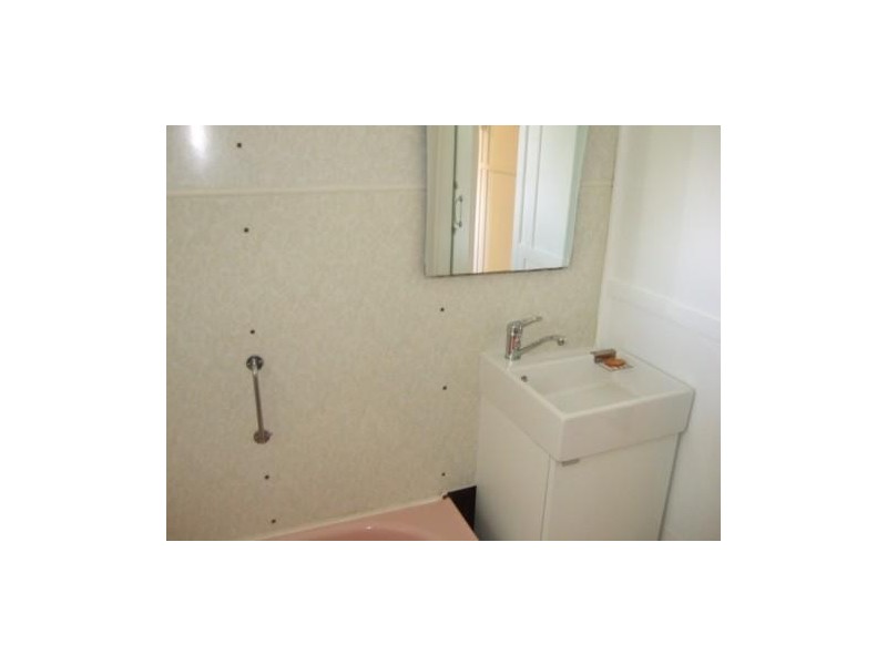 74 Kent Road, Wooloowin QLD 4030